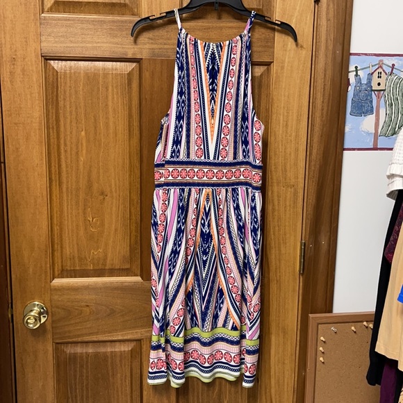 London Times Dress - Picture 2 of 4